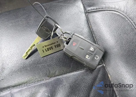 2014 Chevrolet Silverado 1500 1Lt z USA, uszkodzony, nr VIN 3GCPCRECXEG136782